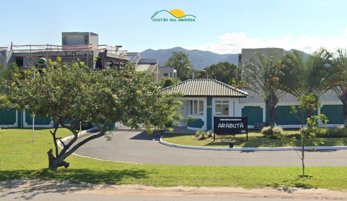 Terrenos planos de 510 m² em condomínio de alto padrão no Condomínio Horizontal Arabutã - Campeche - Florianópolis/SC