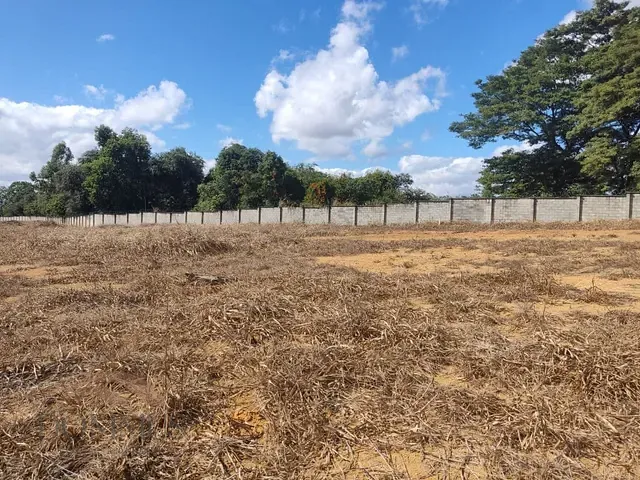 Terreno com 728m², à venda, no bairro Gran Royalle em Santana do Paraíso