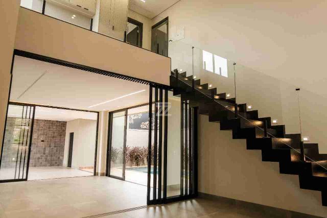 Terreno com 255m², à venda, no bairro Porto Seguro em Dourados
