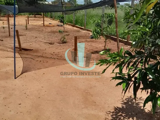 Terreno com 900m², à venda, no bairro JARDIM SANTA MARTA (5º DISTRITO INDL) em ARARAQUARA