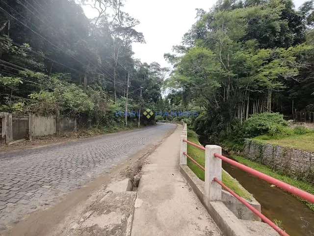 Terreno com 47400m², à venda, no bairro Bingen em Petrópolis