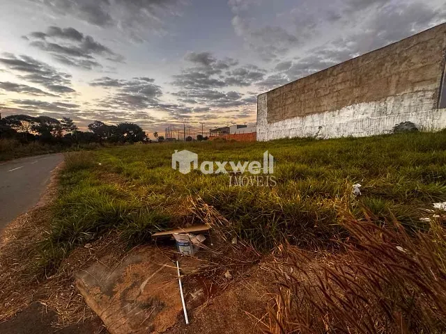 Terreno com 1554m², à venda, no bairro Residencial Solar Central Park em Aparecida de Goiânia