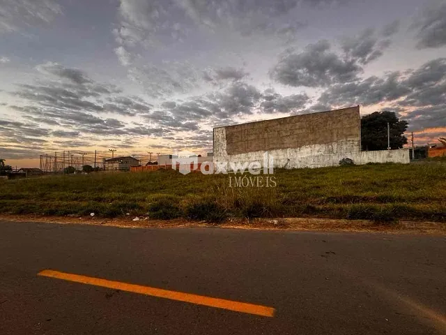 Terreno com 1554m², à venda, no bairro Residencial Solar Central Park em Aparecida de Goiânia