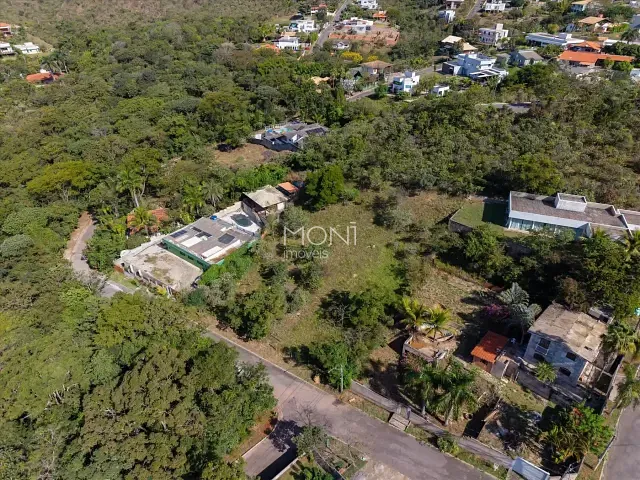 Terreno com 1000m², à venda, no bairro Setor Habitacional Jardim Botânico em Brasília