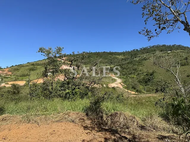 Terreno com 840m², à venda, no bairro Centro em Matias Barbosa