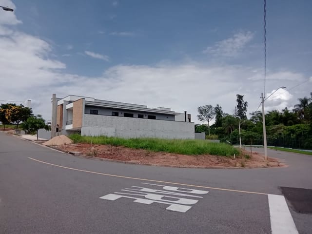 Terreno com 450m², à venda, no bairro Jardim Santo André em São João da Boa Vista