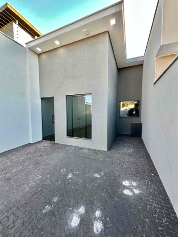 Foto do Casa - Casa à venda no Residencial Canaã II | 3 quartos (1 suíte), sala de TV e jantar, lavabo, lavanderia, 74m² construídos em lote de 180m² | ApêHouse | Imobi
