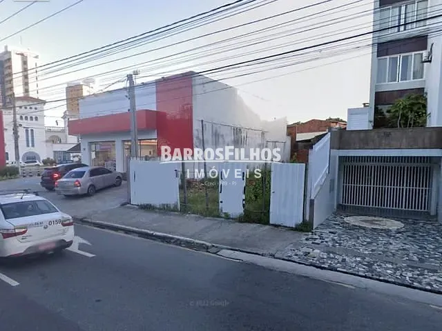 Terreno com 250m², à venda, no bairro São José em Aracaju