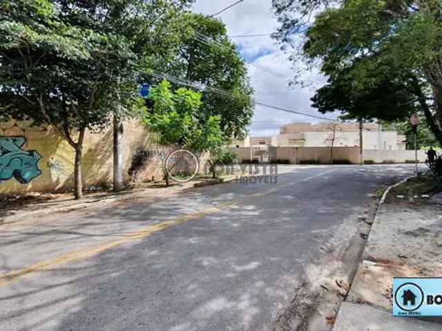 Terreno com 300m², à venda, no bairro Vila Adelino em Suzano