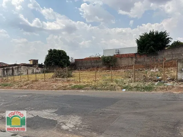 Terreno com 1160m², à venda, no bairro Jardim das Samambaias em Anápolis