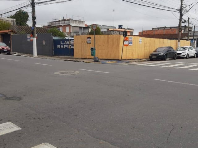 Terreno com 380m², para alugar, no bairro Jardim Santa Helena em Suzano