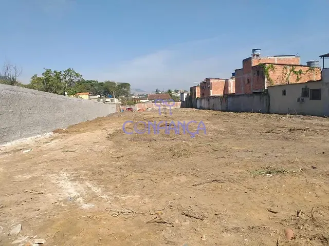 Terreno com 2112m², à venda, no bairro Campo Grande em Rio de Janeiro