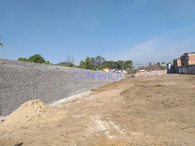 Terreno com 2112m², à venda, no bairro Campo Grande em Rio de Janeiro