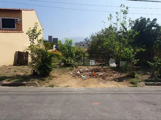 Terreno com 375m², à venda, no bairro Cidade Jardim Itatiaia em Itatiaia
