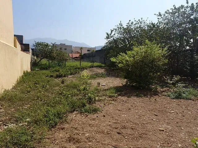 Terreno com 375m², à venda, no bairro Cidade Jardim Itatiaia em Itatiaia