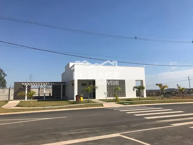 Terreno com 279m², à venda, no bairro Tijucal em Cuiabá
