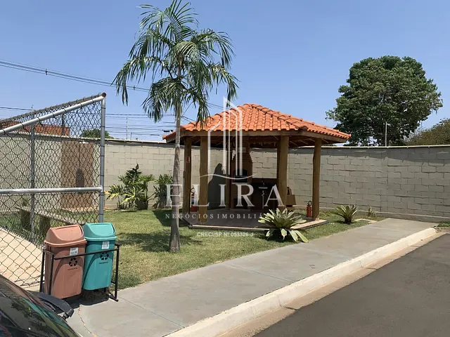 Terreno com 129m², à venda, no bairro Condomínio Vila dos Salgueiros em Americana