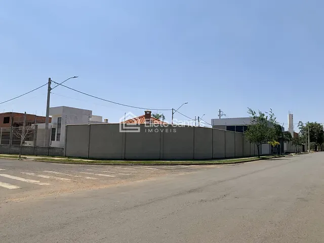 Terreno com 129m², à venda, no bairro Condomínio Vila dos Salgueiros em Americana