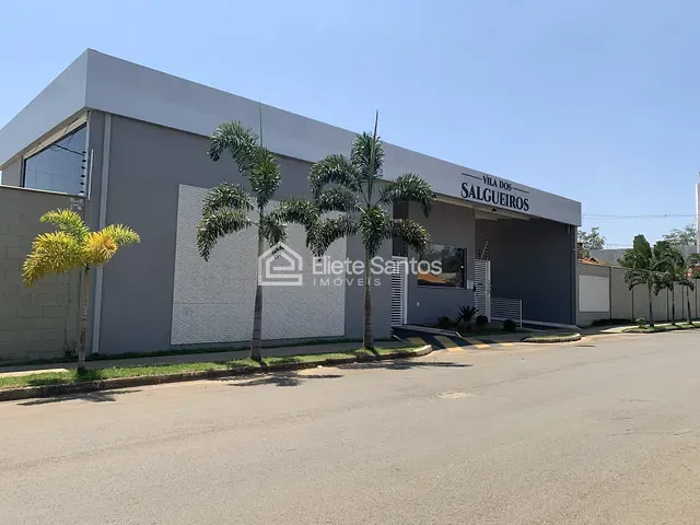 Terreno com 129m², à venda, no bairro Condomínio Vila dos Salgueiros em Americana