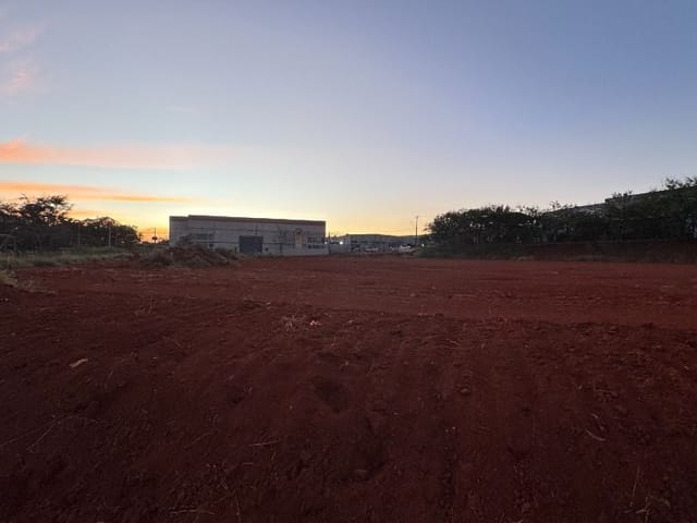 Terreno com 5890m², à venda, no bairro Loteamento Empresarial Tatuí-I em Tatuí