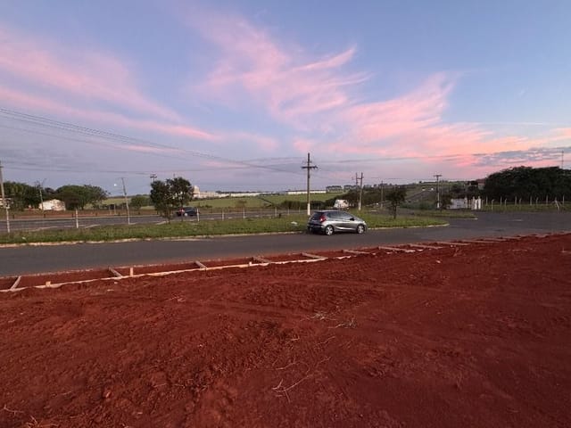 Terreno com 5890m², à venda, no bairro Loteamento Empresarial Tatuí-I em Tatuí