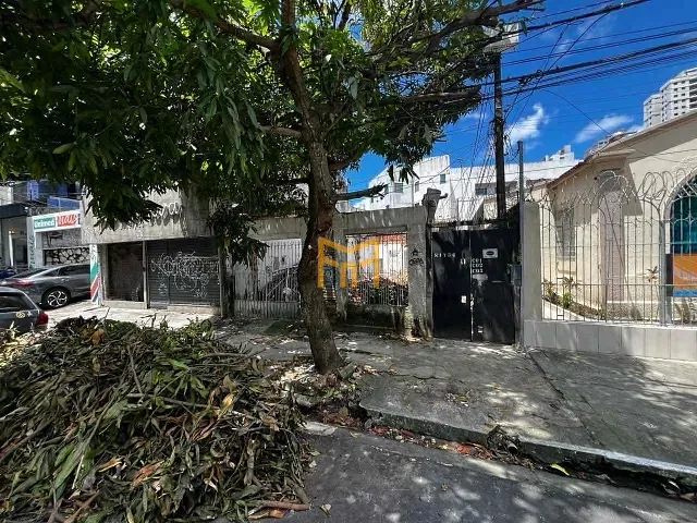 Terreno com 114m², à venda, no bairro Nazaré em Belém