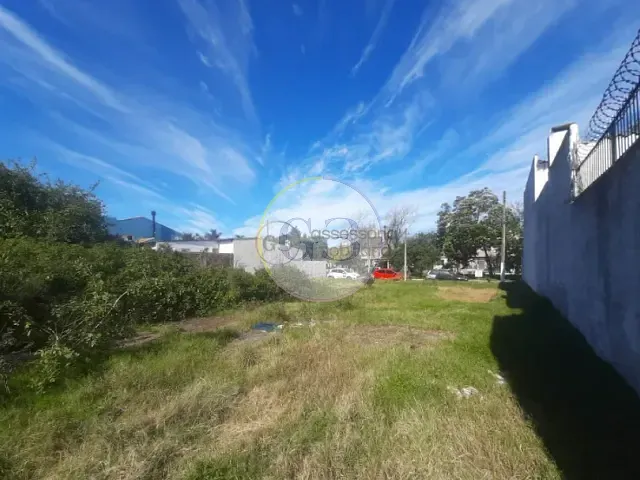 Terreno com 213m², à venda, no bairro São Gonçalo em Pelotas