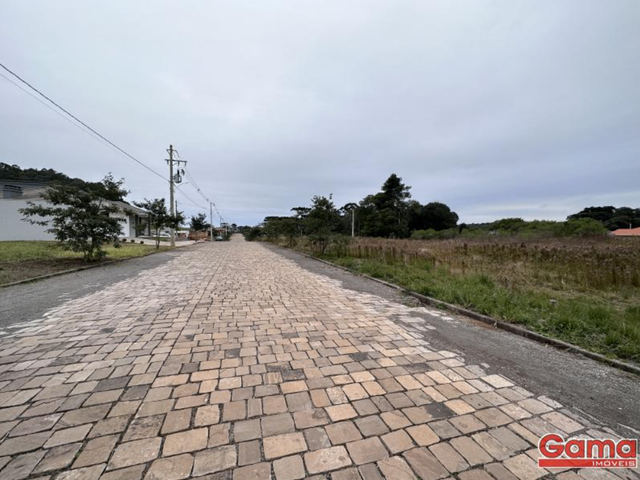 Terreno com 420m², à venda, no bairro Loteamento Chiomento em Nova Prata
