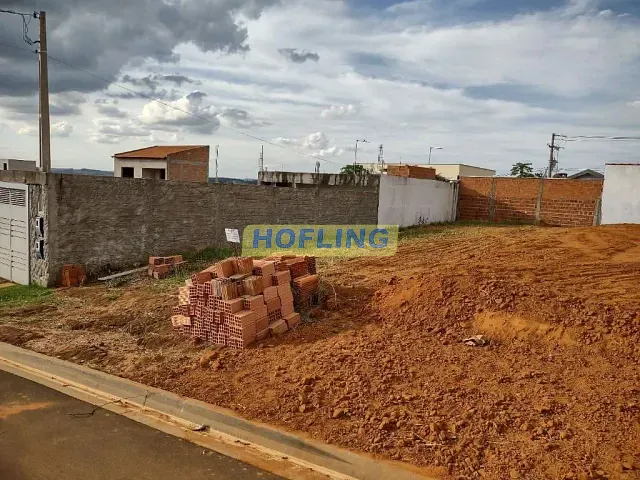 Terreno com 200m², à venda, no bairro Jardim Das Palmeiras em Ipeúna