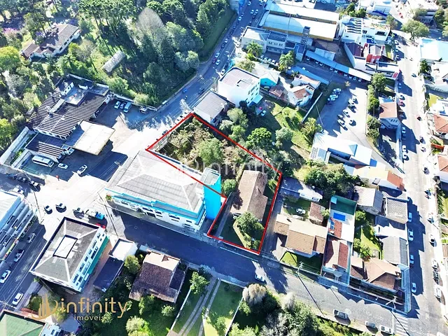 Terreno com 2065m², à venda, no bairro Centro II Alto de Mafra em Mafra