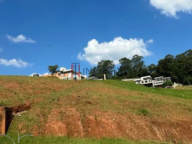 Terreno com 600m², à venda, no bairro Boa Vista em Atibaia
