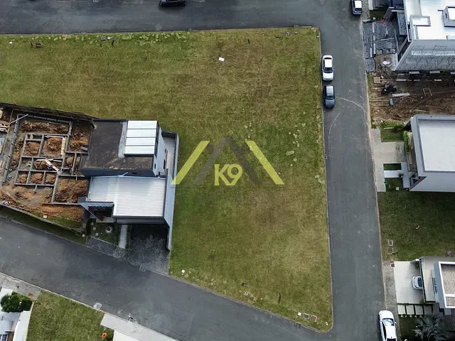 Terreno com 450m², à venda, no bairro Campo Pequeno em Colombo
