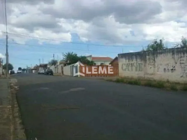 Terreno com 600m², à venda, no bairro Vila Santa Rosa em Mococa