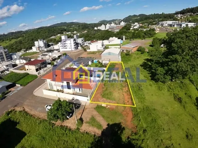 Terreno com 510m², à venda, no bairro São Cristóvão em Concórdia
