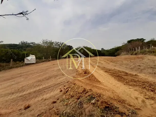 Terreno com 5300m², à venda, no bairro Jardim Leocadia em Sorocaba