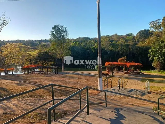 Terreno com 1437m², à venda, no bairro Hidrolandia em Hidrolândia