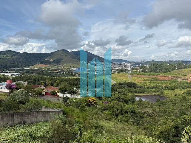 Terreno com 1107m², à venda, no bairro Parque Véu das Noivas em Poços de Caldas