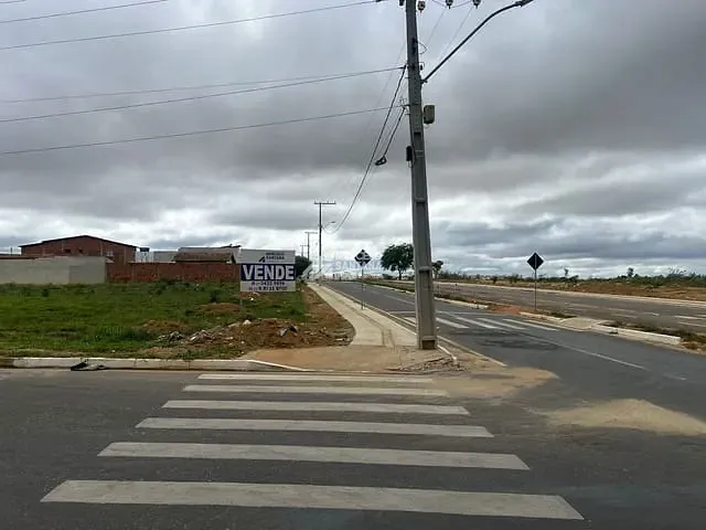 Terreno com 2000m², à venda, no bairro Felícia em Vitória da Conquista