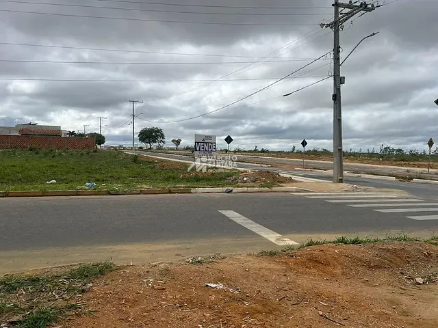 Terreno com 2000m², à venda, no bairro Felícia em Vitória da Conquista