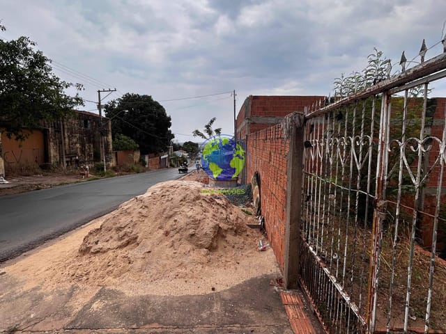 Terreno com 300m², à venda, no bairro Novo Paraíso em Cuiabá