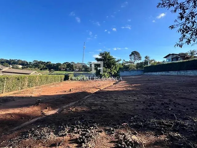 Terreno com 1852m², à venda, no bairro Condomínio Residencial Vila Rica em Bragança Paulista