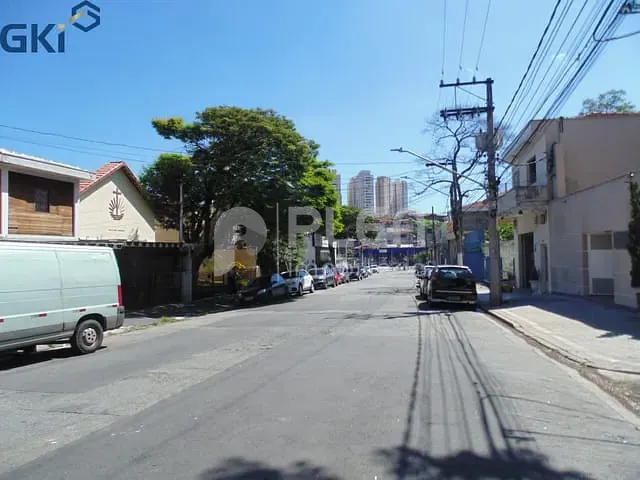 Terreno com 824m², à venda, no bairro Santa Teresinha em São Paulo