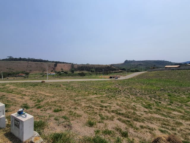 Terreno com 397m², à venda, no bairro Novo Horizonte em Juiz de Fora