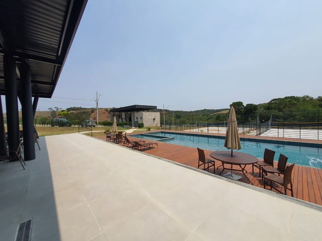 Terreno com 397m², à venda, no bairro Novo Horizonte em Juiz de Fora