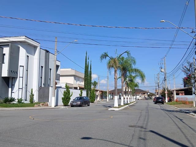 Terreno com 268m², à venda, no bairro Vila dos Comerciários 2 em Taubaté