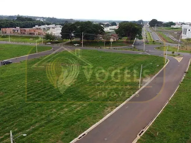 Terreno com 363m², à venda, no bairro Residencial Florabella em Holambra