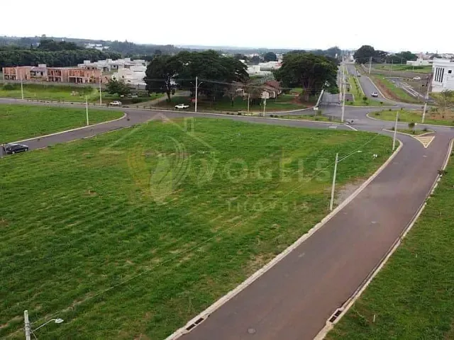 Terreno com 363m², à venda, no bairro Residencial Florabella em Holambra