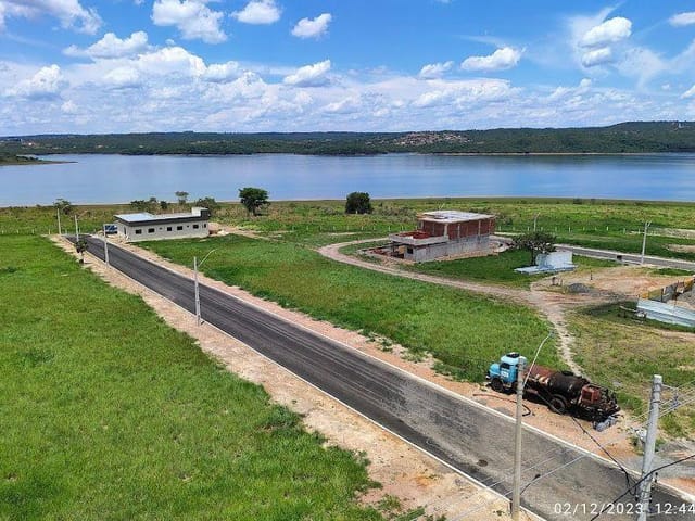 Terreno com 503m², à venda, no bairro V em Abadiânia