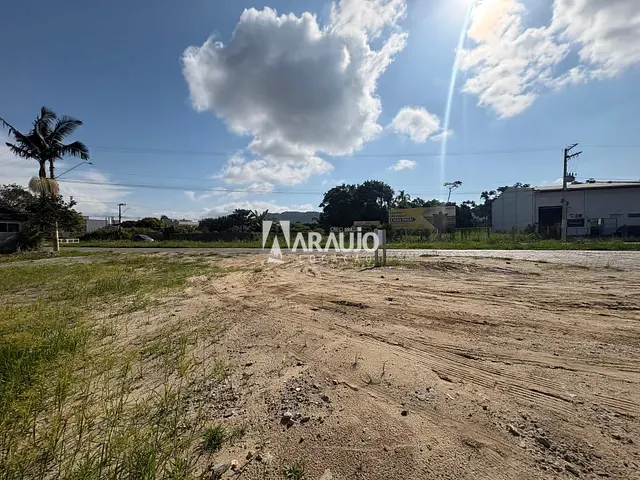 Terreno com 829m², para alugar, no bairro Gravatá em Navegantes