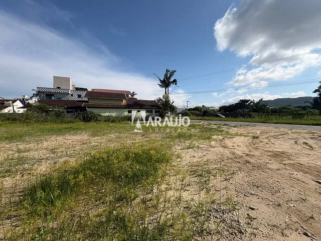 Terreno com 829m², para alugar, no bairro Gravatá em Navegantes